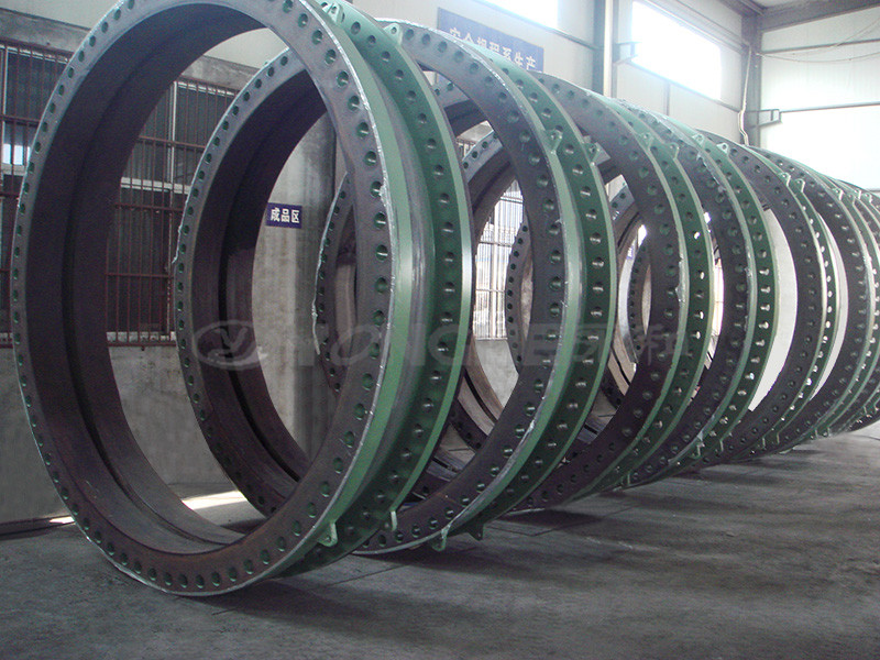 陽江核電廠1、2號(hào)機(jī)組DN2800橡膠膨脹節(jié)